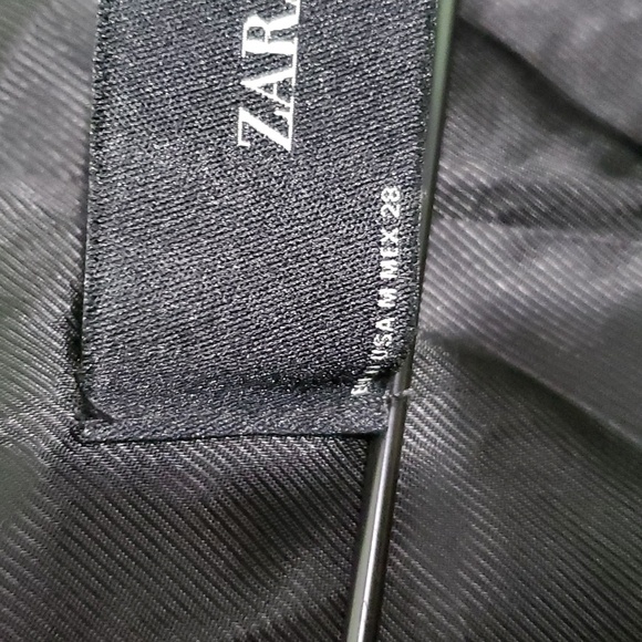 Zara Blazer with padded shoulders - Picture 3 of 3